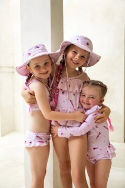 Tales Of The Sun - Girls Bikini Set | Seashells - Tales Of The Sun -MY LITTLE SHOP 0U5A1816 1024x1024 2x 13f50e21 9bae 4369 baa2 85b3c0585516