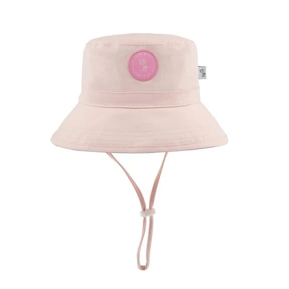 Cubs & Co - Pink Signature Bucket Hat UPF50+ - Cubs & Co Cubs & Co - Pink Signature Bucket Hat UPF50+ - Cubs & Co -MY LITTLE SHOP DSC 7922 2 576x576 6129f9c9 c253 433d 8d89 c17ac56be394