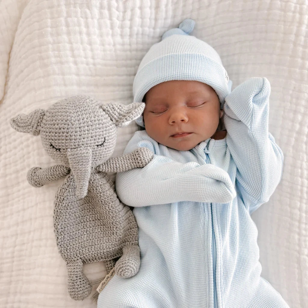 3 Little Crowns - Cuddle Me | Elephant - 3 Little Crowns 3 Little Crowns - Cuddle Me | Elephant - 3 Little Crowns -MY LITTLE SHOP IMG 3706 4f90112e 4024 44d6 bfe7 524cd4b83db0