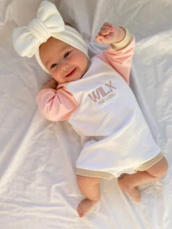 Wilx - Signature Romper | Strawberries & Cream - Wilx 4 Wilx - Signature Romper | Strawberries & Cream - Wilx -MY LITTLE SHOP Photo23 10 2023 44206pm