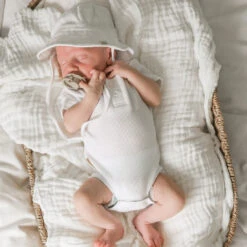 3 Little Crowns - Summer Bodysuit & Sunhat | White - 3 Little Crowns