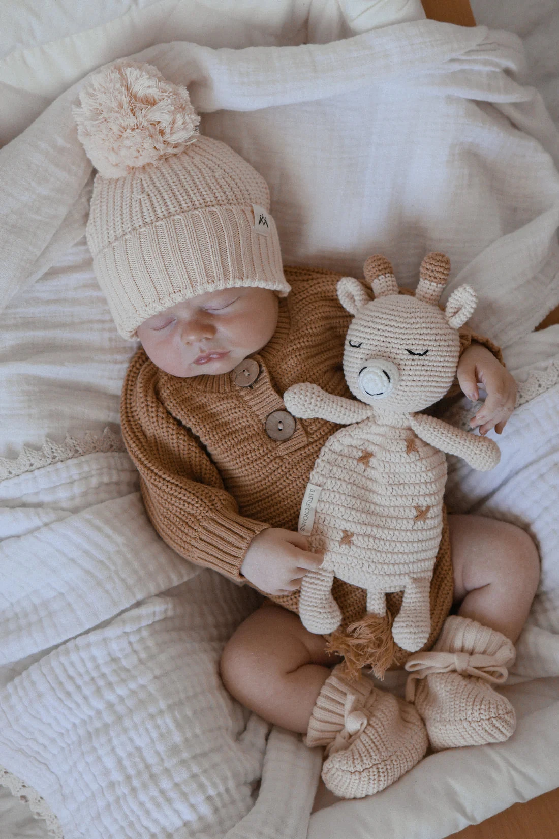 3 Little Crowns - Cuddle Me | Giraffe - 3 Little Crowns 3 Little Crowns - Cuddle Me | Giraffe - 3 Little Crowns -MY LITTLE SHOP Photo 3 1 2025 10 36 42 am