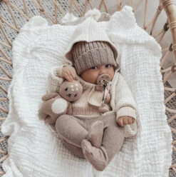 3 Little Crowns - Organic Cotton Gauze Blanket | White - 3 Little Crowns 7 3 Little Crowns - Organic Cotton Gauze Blanket | White - 3 Little Crowns -MY LITTLE SHOP WhiteGauzeBlanket 1024x1024 2x da391a9a eed7 459f 87ab 9562fb091223