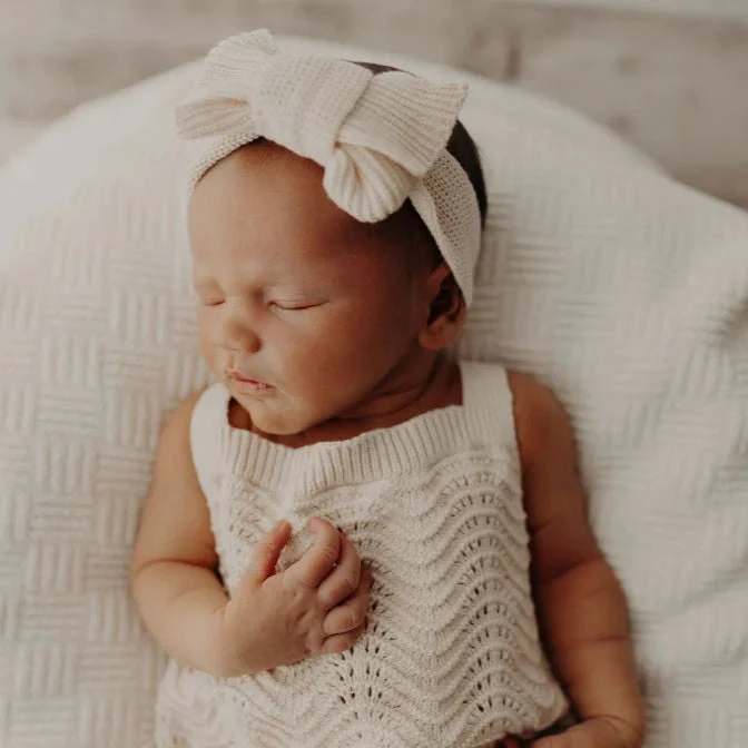 3 Little Crowns - Textured Knit Topknot | Oat - 3 Little Crowns 3 Little Crowns - Textured Knit Topknot | Oat - 3 Little Crowns -MY LITTLE SHOP edit 10