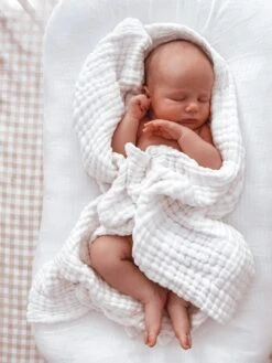 3 Little Crowns - Organic Cotton Gauze Blanket | White - 3 Little Crowns