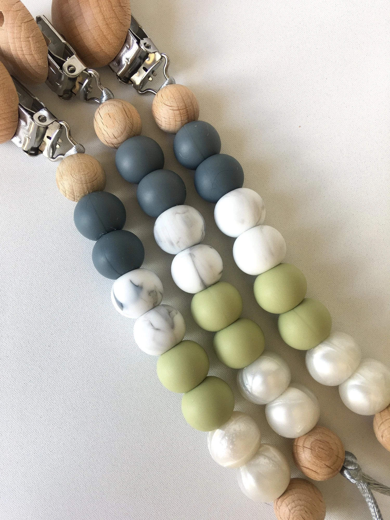 Indera Trading - Rainbow Ombré Dummy Chain - Indera Trading Indera Trading - Rainbow Ombré Dummy Chain - Indera Trading -MY LITTLE SHOP image 2000x2000 b745c1a3 50f4 47d2 9cc0 1bda1636c0cd