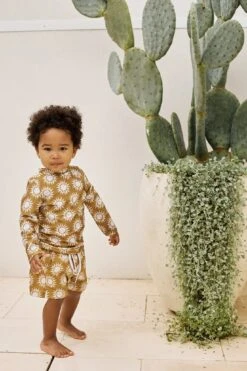 Tales Of The Sun - Long Sleeve Rash Vest | Sun Seeker - Tales Of The Sun