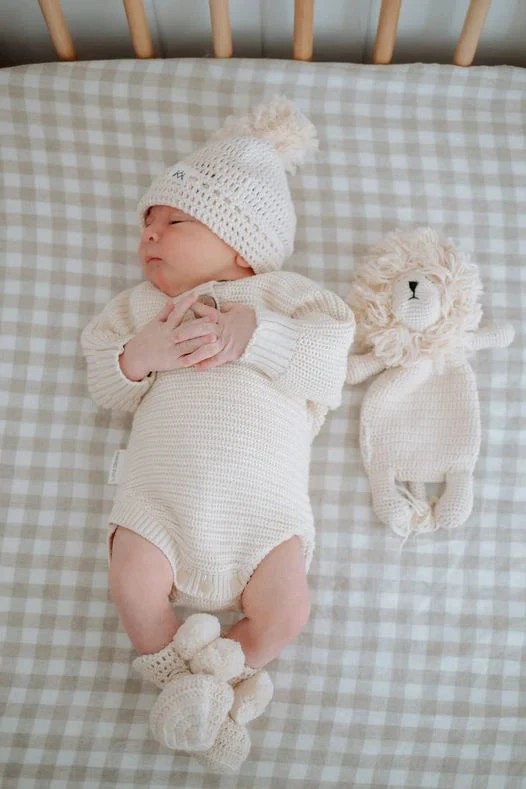 3 Little Crowns - Textured Knit Bodysuit | Oat - 3 Little Crowns 3 Little Crowns - Textured Knit Bodysuit | Oat - 3 Little Crowns -MY LITTLE SHOP oatBS 1024x1024 2x 3a66cdec d3b8 4465 a2e8 521d619fb9eb