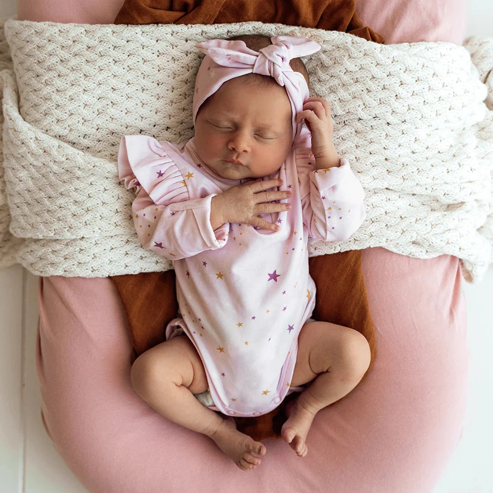 Snuggle Hunny Kids - Long Sleeve Organic Bodysuit | Twinkle - Snuggle Hunny Kids Snuggle Hunny Kids - Long Sleeve Organic Bodysuit | Twinkle - Snuggle Hunny Kids -MY LITTLE SHOP twinkle ls bs 10 1000x 381ac916 1fd9 48de b7fa d2f9cbed3c83